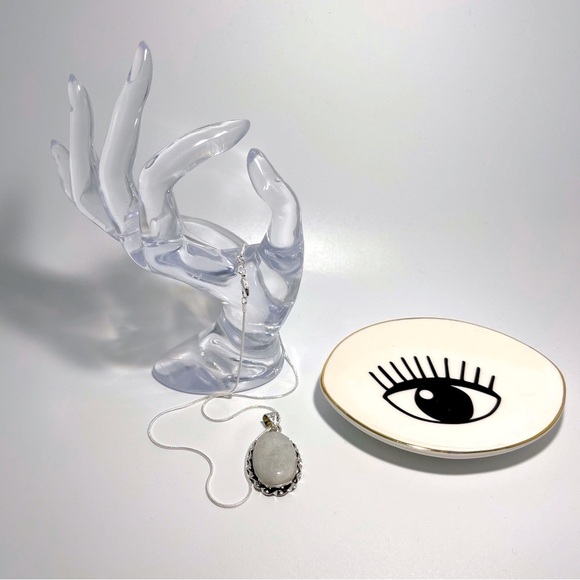 π Lovely flower moonstone necklace - Picture 3 of 9